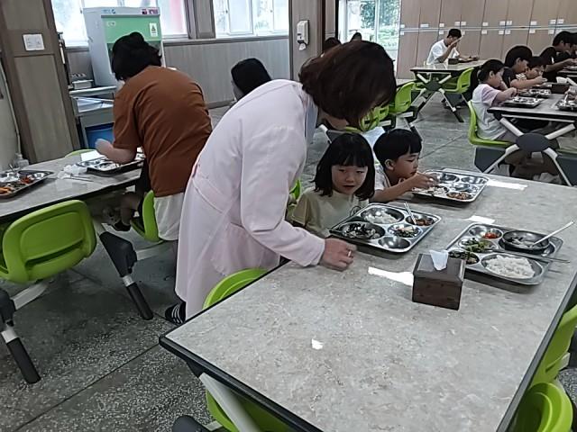 2025. 9월 학부모모니터링.jpg