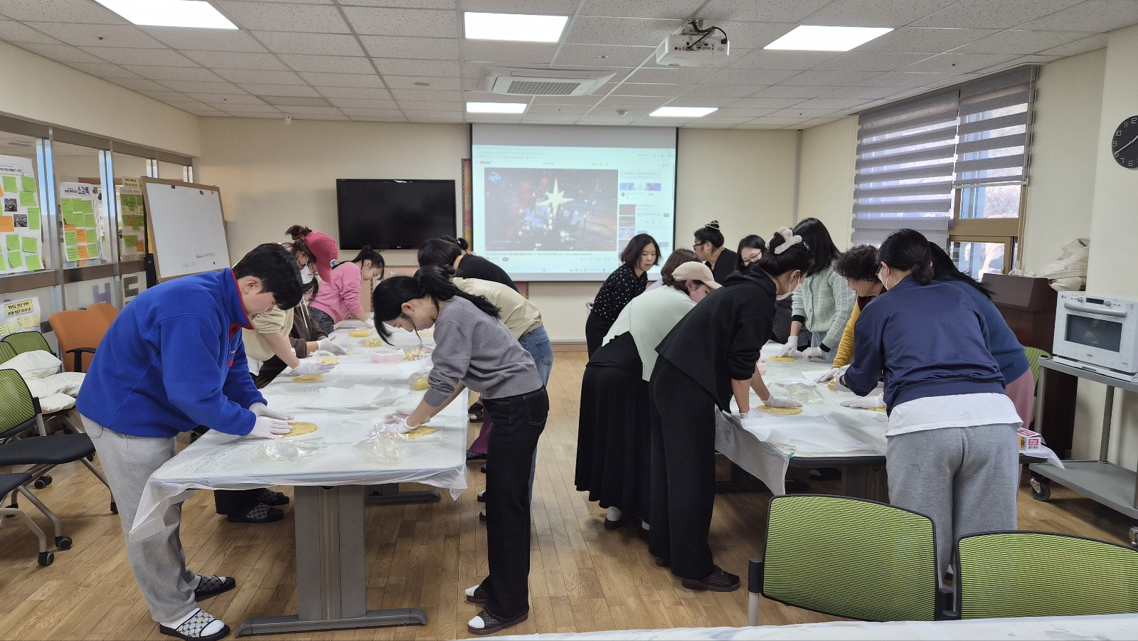 행복학교 학부모 동아리(크리스마스 쿠키만들기)