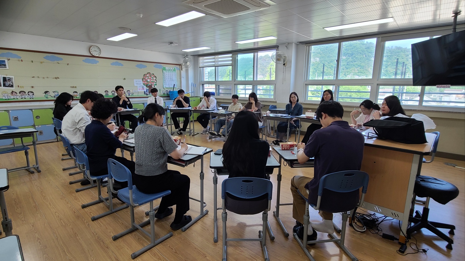 2025. 5월 전문적학습공동체 학년군별 모임