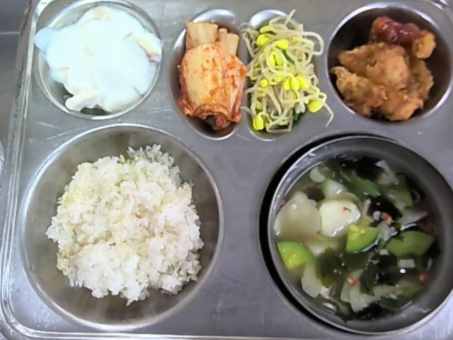 2026년 4월 15일(수) 식단 안내