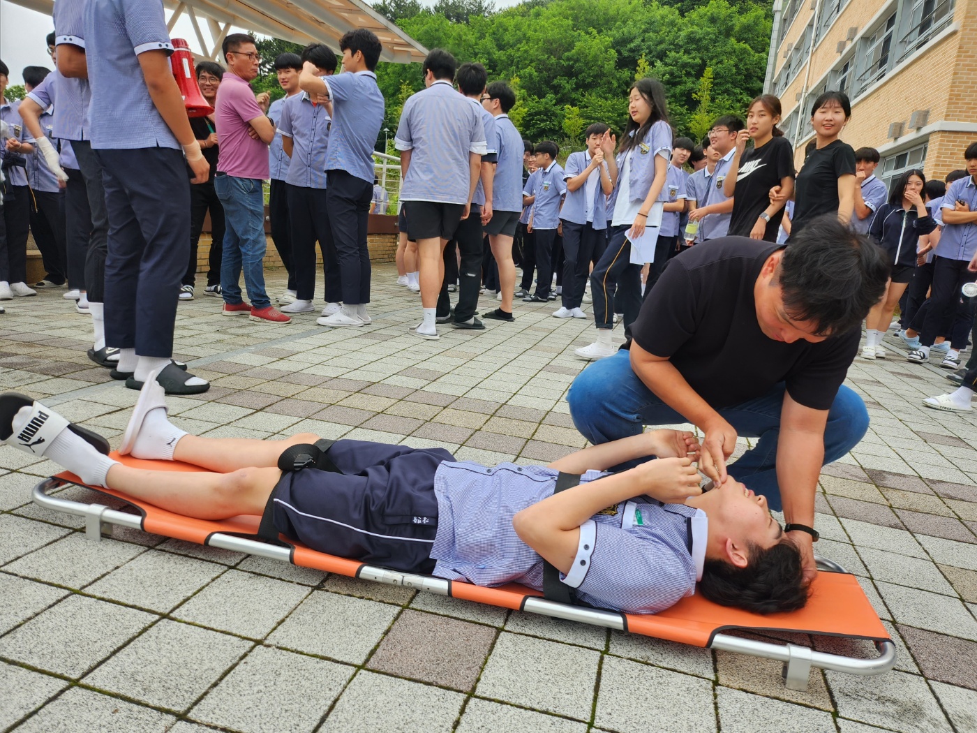 환자 심폐소생술.jpg