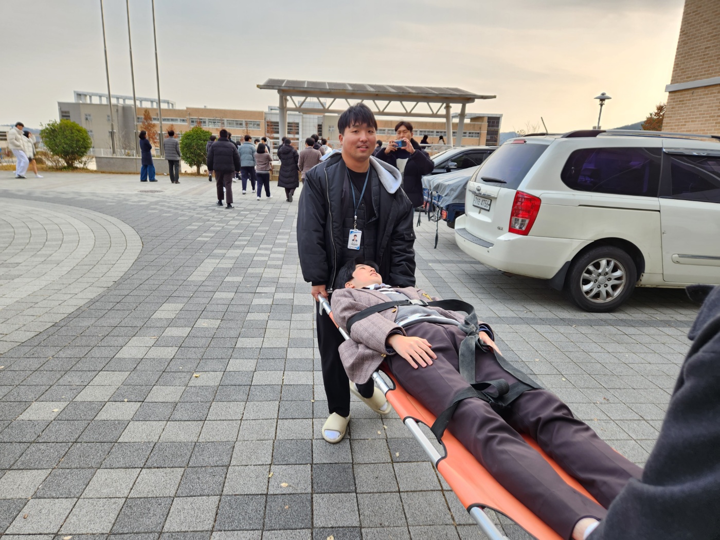 KakaoTalk_20231129_154558328_06.jpg
