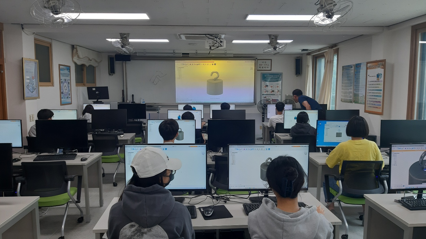 창의융합형 인재 양성을 위한 AI & 항공 우주 프로젝트 3기 활동 동영상 3일차