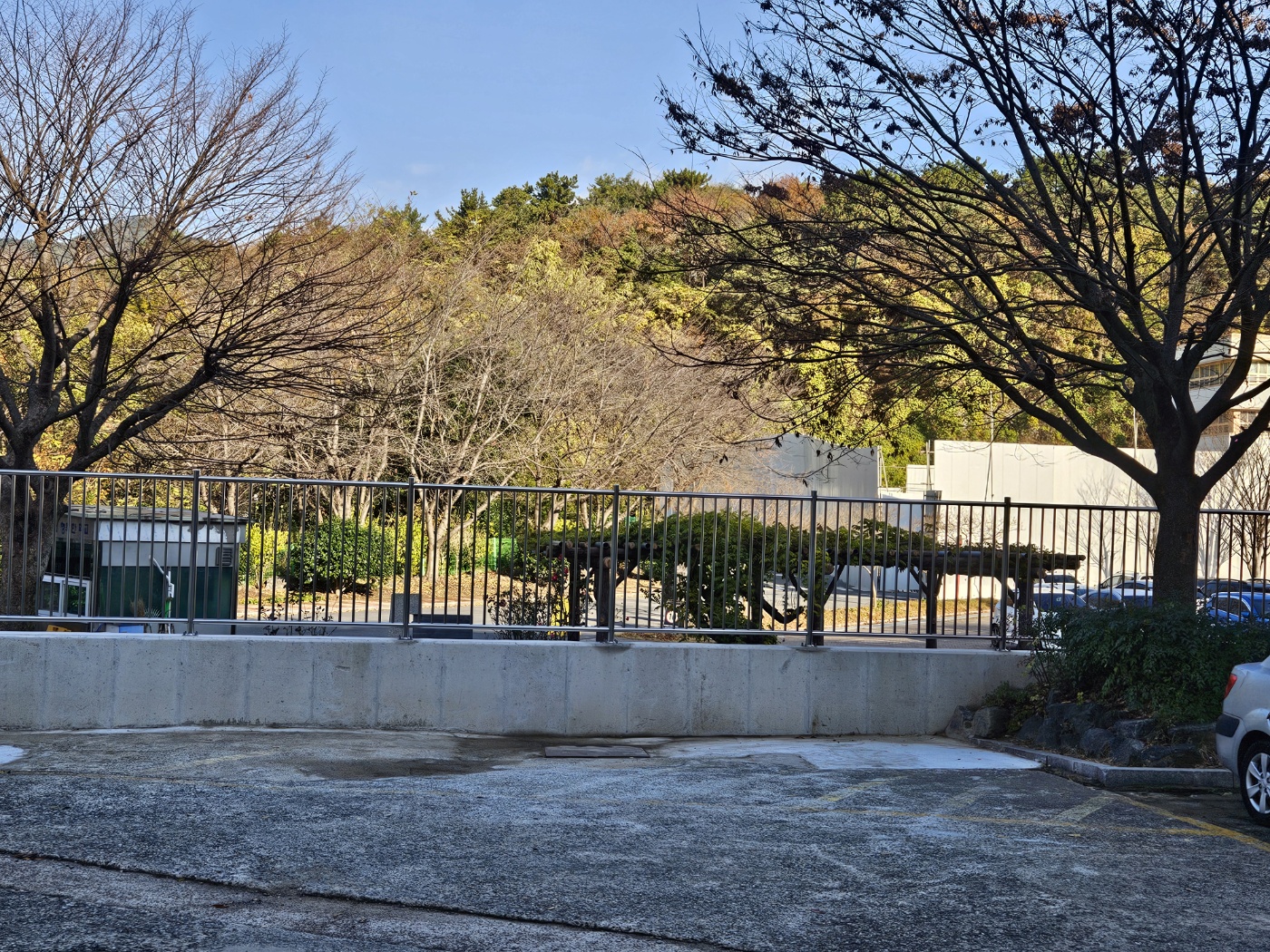 후문 담장 교체