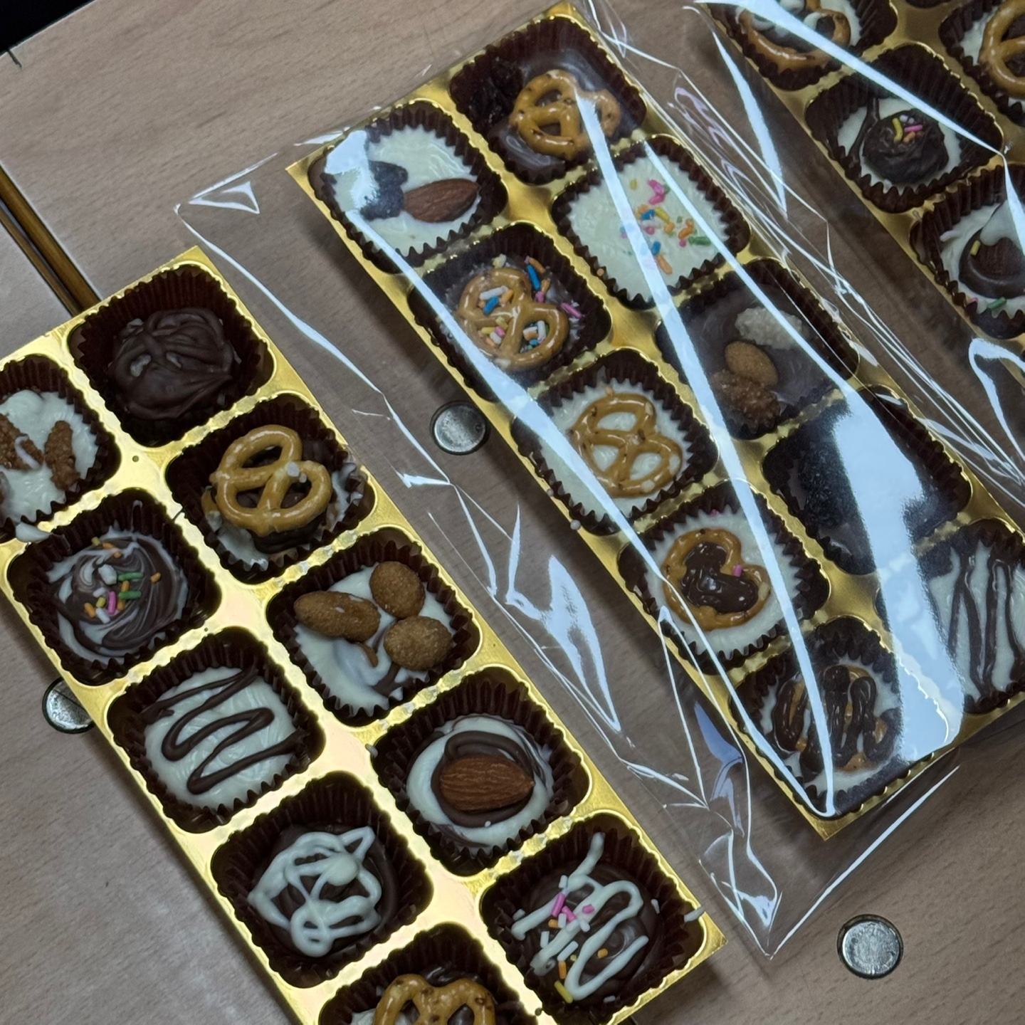 교사·학생이 함께하는 초콜릿 만들기, 미니케이크 만들기 체험